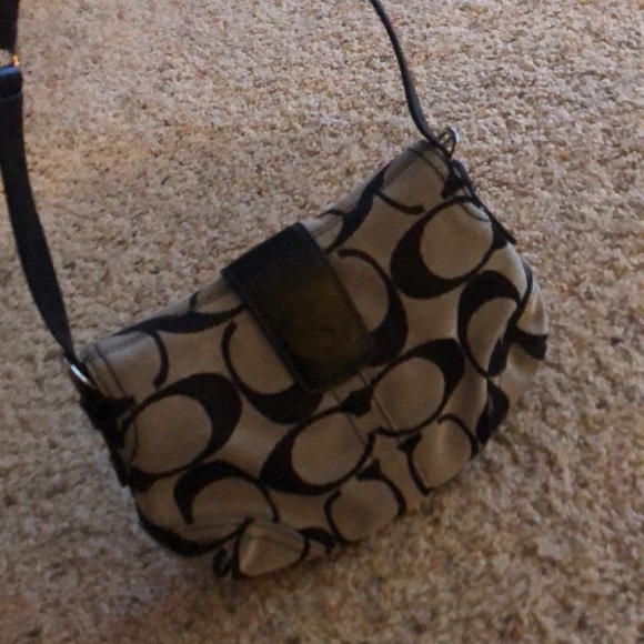 Coach purse - Picture 3 of 5